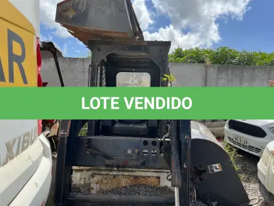 LOTE 031 - Sucata de Mini Carregadeira SX60