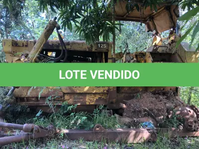 LOTE 034 - Trator de esteira, marca Allis Chalmers, modelo HD11 - série B, ano 1986, motor Scania Aspirado 111