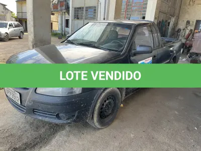 LOTE 002 - VOLKSWAGEN SAVEIRO 1.6 TITAN