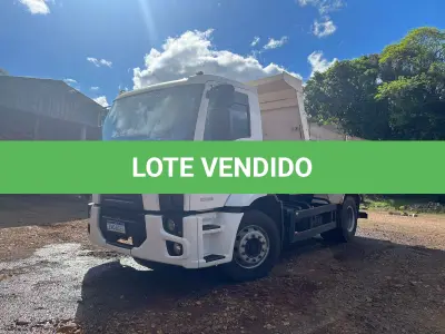 LOTE 002 - Caminhão FORD CARGO 1519 B, 2014/2014, carroceria basculante, branco