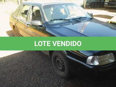 LOTE 1 - VW Santana modelo 2002