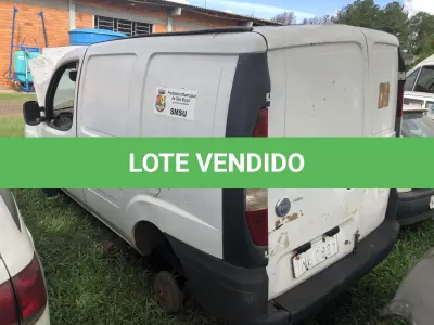 LOTE 023 - Veículo Ambulância, marca Fiat, modelo Doblo 1.8 TH, ano/modelo 2006