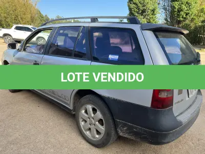 LOTE 001 - VOLKSWAGEN PARATI 1.8 Trackfield
