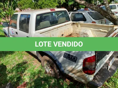 LOTE 015 - Veículo camionete, marca GM, modelo S-10 Advanced D-carroceria aberta/cabine dupla, ano 2010,