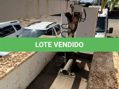 LOTE 010 - Caminhão AGRALE  8500 TCA