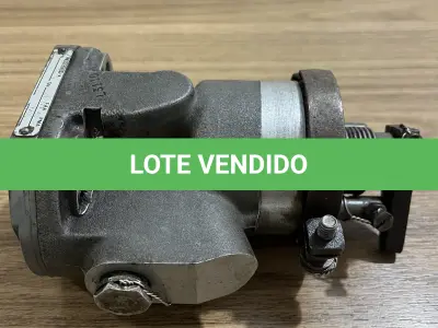 LOTE 001 - 1Tanque de Gasolina de 15 mil litros, 1 Motor de Partida Aeronáutico de 12 volts e 1 Governador de Hélice