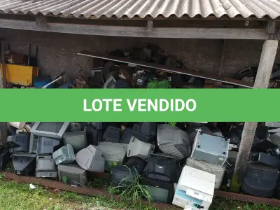 LOTE 040 - Sucatas eletrônicas - televisores tubo