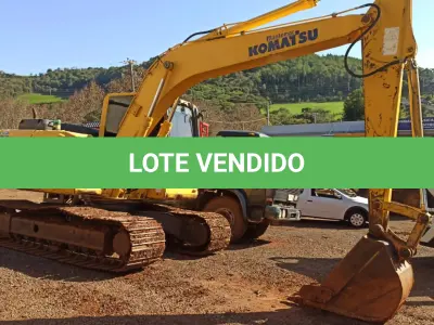 LOTE 010 - Escavadeira Hidráulica Komatsu - Modelo PC130-8 - Ano/Modelo:  2013/2013 - Combustível: Diesel