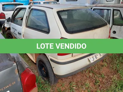 LOTE 021 - Veículo hatch, marca Volkswagen, modelo Gol 1.6, ano/modelo 1999/2000