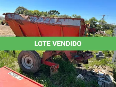LOTE 008 - Sucata de Distribuidor de Calcário Ipacol 5,5T