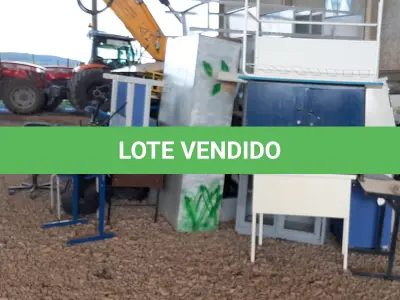 LOTE 010 - Sucata de diversos utensílios