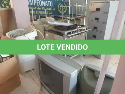 LOTE 015 - Lote de sucatas diversas.