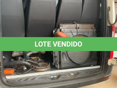 LOTE 001 - Micro-ônibus Van Sprinter 416L, M.Benz, Ano/Modelo 2021/2022, Branca.