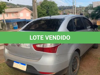 LOTE 004 - Automóvel Marca: Fiat - Modelo: Grand Siena Attractive 1.0 - Ano/Modelo: 2019/2019 - 04 portas - 05 Passageiros - 75 CV - Cor: Prata