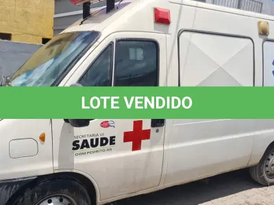 LOTE 016 - Camionete Carga Ambulância Peugeot/ Boxer V350MH TD Ano/Modelo 2005/2006