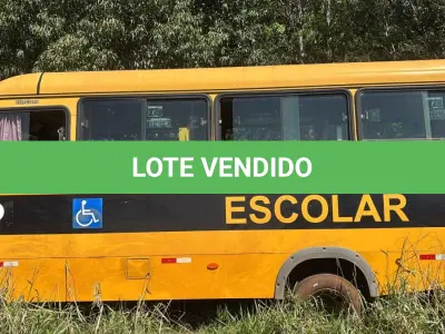LOTE 010 - Ônibus escolar a Diesel modelo F1C, 2011/2012, Iveco, Turbo 04 cilindros, placas ISV 7814