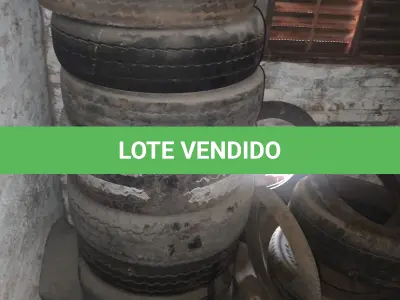 LOTE 013 - Lote de sucata de pneus, diversas marcas, modelos e bitolas e restos de ferro.