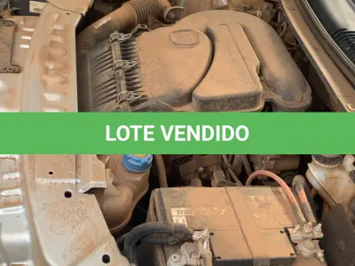 LOTE 004 - Automóvel Marca: Fiat - Modelo: Grand Siena Attractive 1.0 - Ano/Modelo: 2019/2019 - 04 portas - 05 Passageiros - 75 CV - Cor: Prata