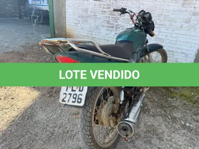 LOTE 001 - Motocicleta HONDA/CG 125 TITAN KS, Ano/Modelo 2003/2003