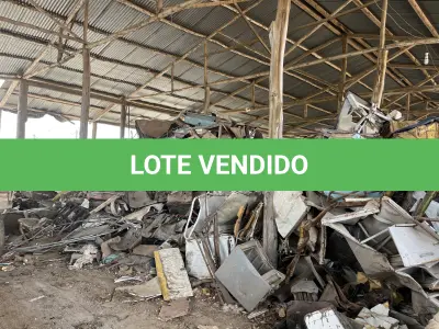 LOTE 017 - Sucata diversas de mobiliários de escritório, médico hospitalar e eletrônicos.