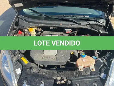LOTE 001 - Veículo Fiat/Linea Essence 1.8 2012
