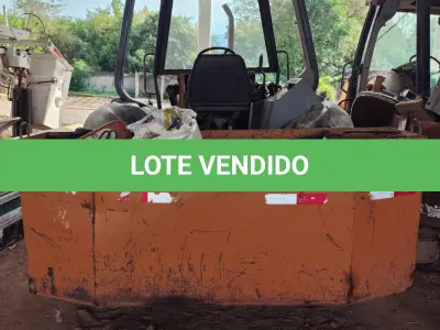 LOTE 013 - Retroescavadeira Caseottomaq 580 M2 ano 2009 – Chassi n9ah15401 - Cor amarela, cod. Patrimônio. 30963, em funcionamento.
