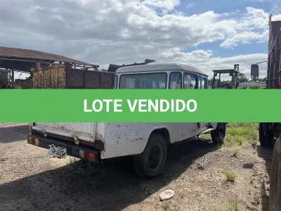 LOTE 002 - Camioneta Toyota Bandeirante Cabine Dupla, Modelo BJSSLP 2BL, Ano/Modelo 1997