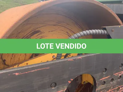 LOTE 007 - Rolo Compactador Powerzz - Modelo 818A - Ano: 03/2017 - Combustível: Diesel