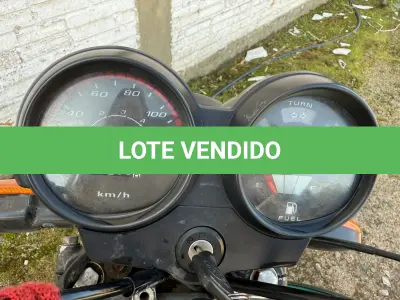 LOTE 001 - Motocicleta HONDA/CG 125 TITAN KS, Ano/Modelo 2003/2003