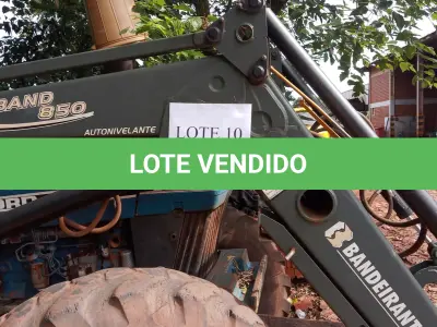 LOTE 010 - Trator Ford 8030 mais Concha Frontal. Ano 1998
