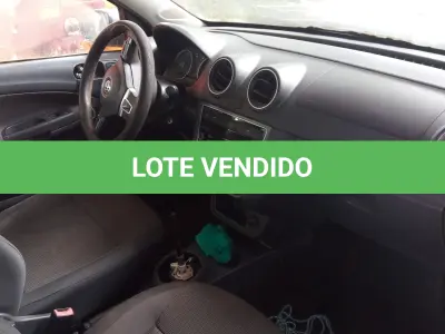 LOTE 003 - Automóvel VW/NOV VOYAGE 1.6,  2013.