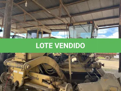 LOTE 014 - Motoniveladora Carterpilar 120 H Motor 3116 Ano 2001