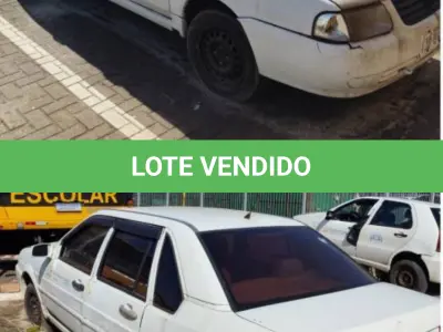 LOTE 002 - Um veiculo Santana, cor branca, ano/modelo 2000.