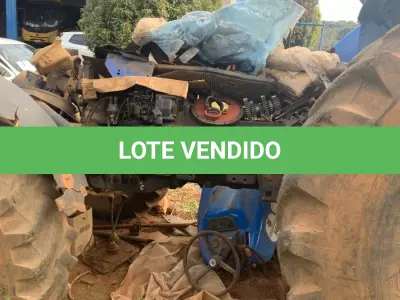 LOTE 009 - Trator Agrícola New Holland - Modelo 7630 - 4X4 - Ano/Modelo: 2009/2010 - Cor: Azul - Combustível: Diesel