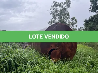 LOTE 007 - Sucata de um reservatório de ferro