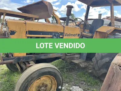 LOTE 013 - Trator Valmet 78 Ano 1978