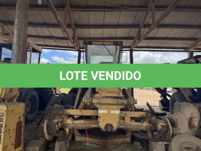 LOTE 014 - Motoniveladora Carterpilar 120 H Motor 3116 Ano 2001