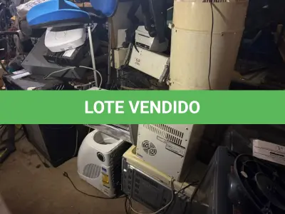 LOTE 005 - Lote de Sucata diversas contendo eletrônicos, mobiliários e ferros.
