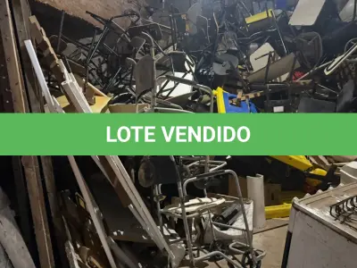 LOTE 005 - Lote de Sucata diversas contendo eletrônicos, mobiliários e ferros.