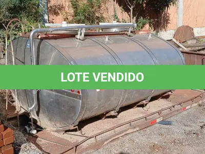 LOTE 004 - Tanque isotérmico rodoviário, tipo oval, inoxidável, marca Jardinox, capacidade de 4.000 litros.