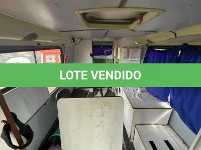 LOTE 003 - VEÍCULO MICROÔNIBUS AMBULÂNCIA, FIAT IVECO, MODELO COMIL BELLA M, DIESEL, CAP. 6,2 TON, 122 CV, COR BRANCA, ANO DE FABRICAÇÃO 2003, MODELO 2004