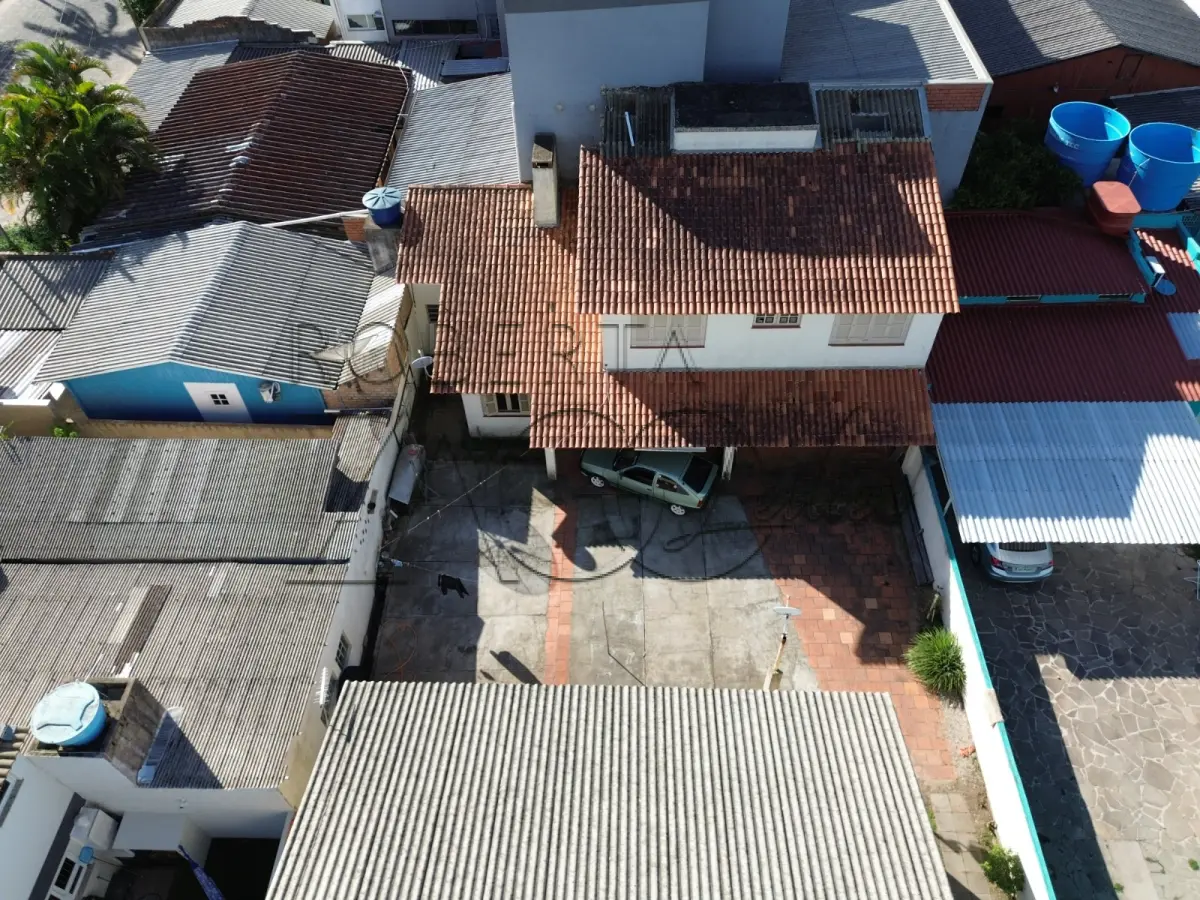 LOTE 001 - Excelente Imóvel na Rua Belarmina Chinepe nº 175, no Bairro Olaria  em Camaquã