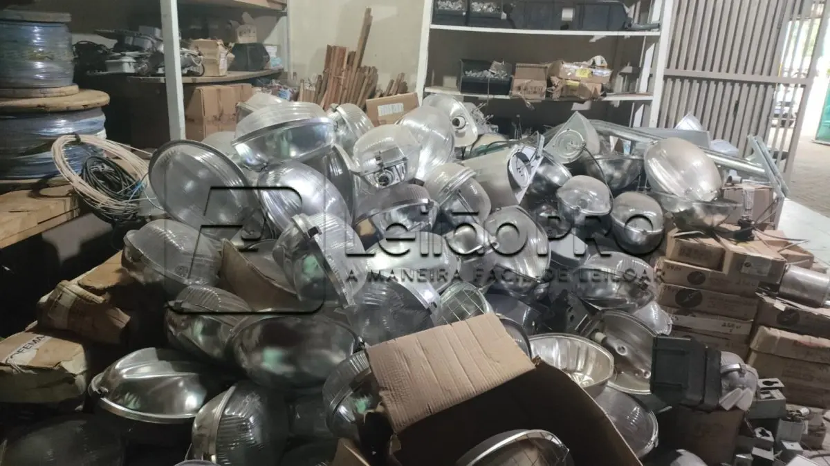 LOTE 021 - Lote de Materiais Elétricos Novos