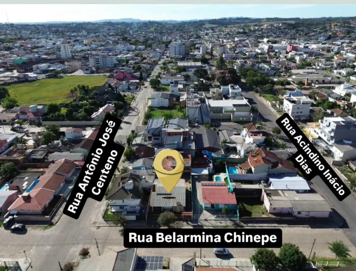 LOTE 001 - Excelente Imóvel na Rua Belarmina Chinepe nº 175, no Bairro Olaria  em Camaquã