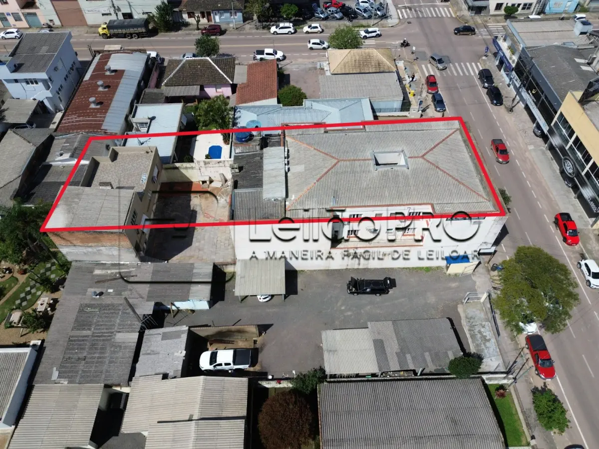 LOTE 001 - 13,474% do PRÉDIO DE ALVENARIA N° 1.229, situado na Av. Olavo Moraes, na cidade de Camaquã.