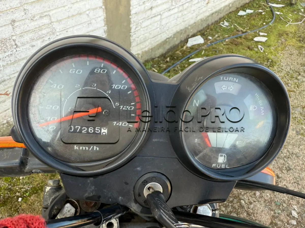 LOTE 001 - Motocicleta HONDA/CG 125 TITAN KS, Ano/Modelo 2003/2003