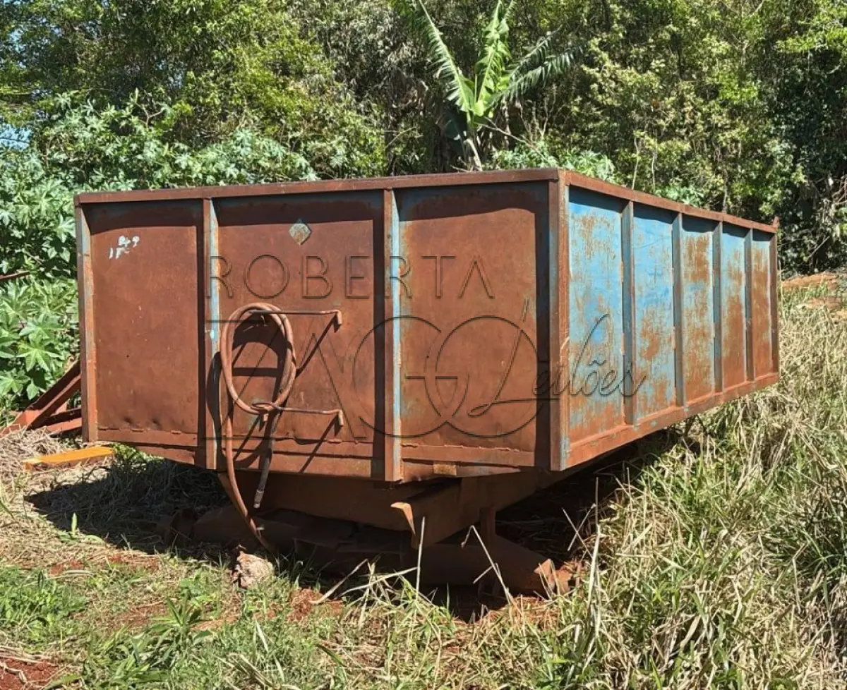 LOTE 006 - Carreta agrícola marca Sodler dois eixos ano 2004