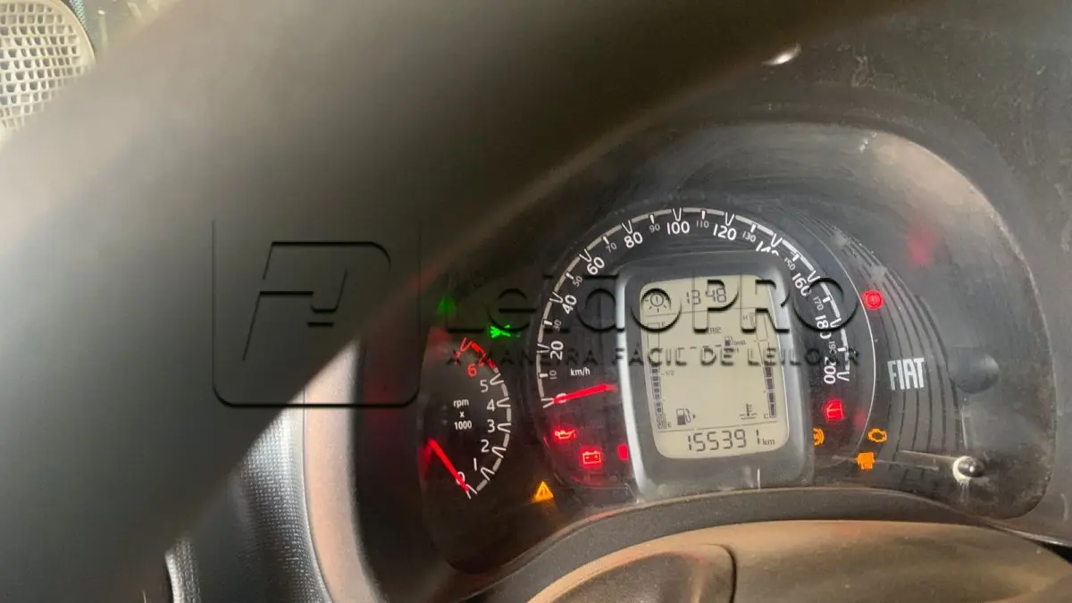 LOTE 005 - Automóvel Marca: Fiat - Modelo: Mobi Way - Ano/Modelo: 2017/2018 - 04 portas - 05 Passageiros - 75 CV - Cor: Branca .