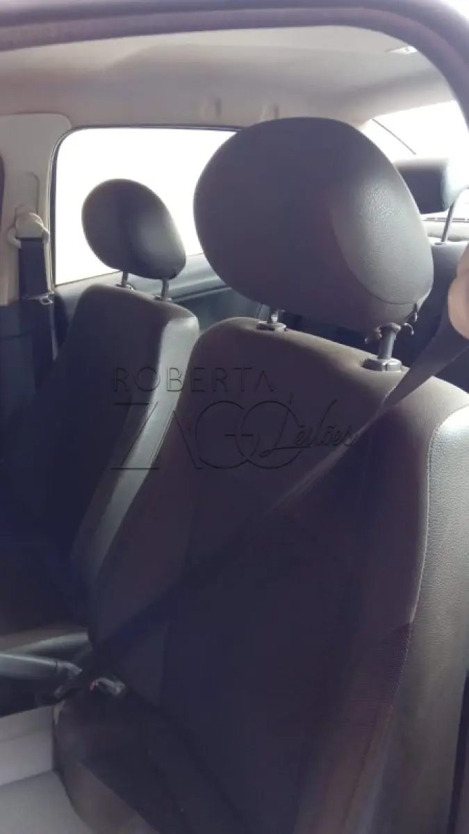 LOTE 015 - Veículo Voyage TL MBV Trendline- cor Prata, 2016/2017