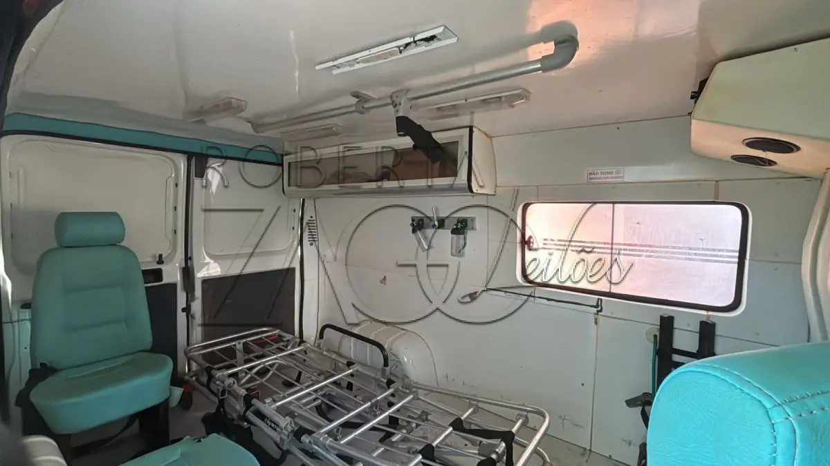 LOTE 002 - Automóvel FIAT/DUCATO MC AMB, ano 2013